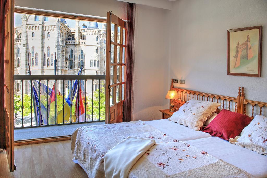 Hotel Gaudi Astorga Room photo